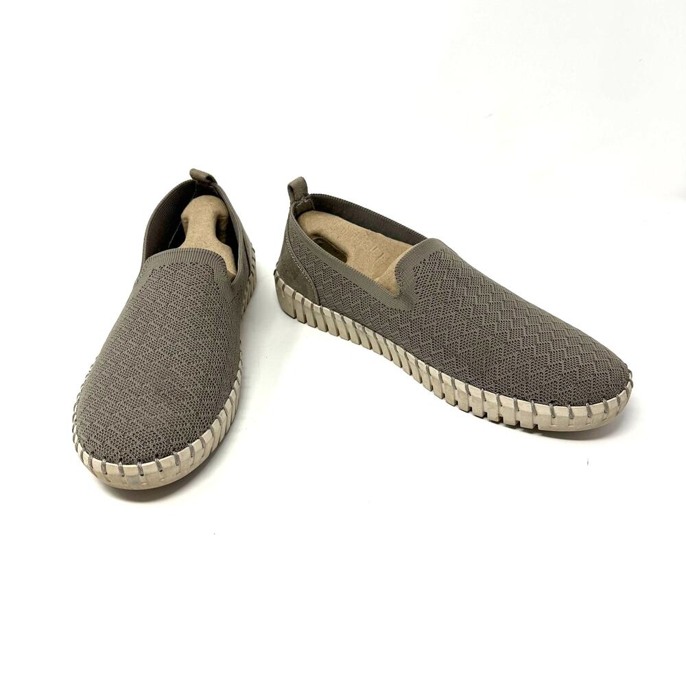 Skechers Size 9 Slip On Shoe Gray Flat Sneaker Casual Workwear Everyday‎ Basic
